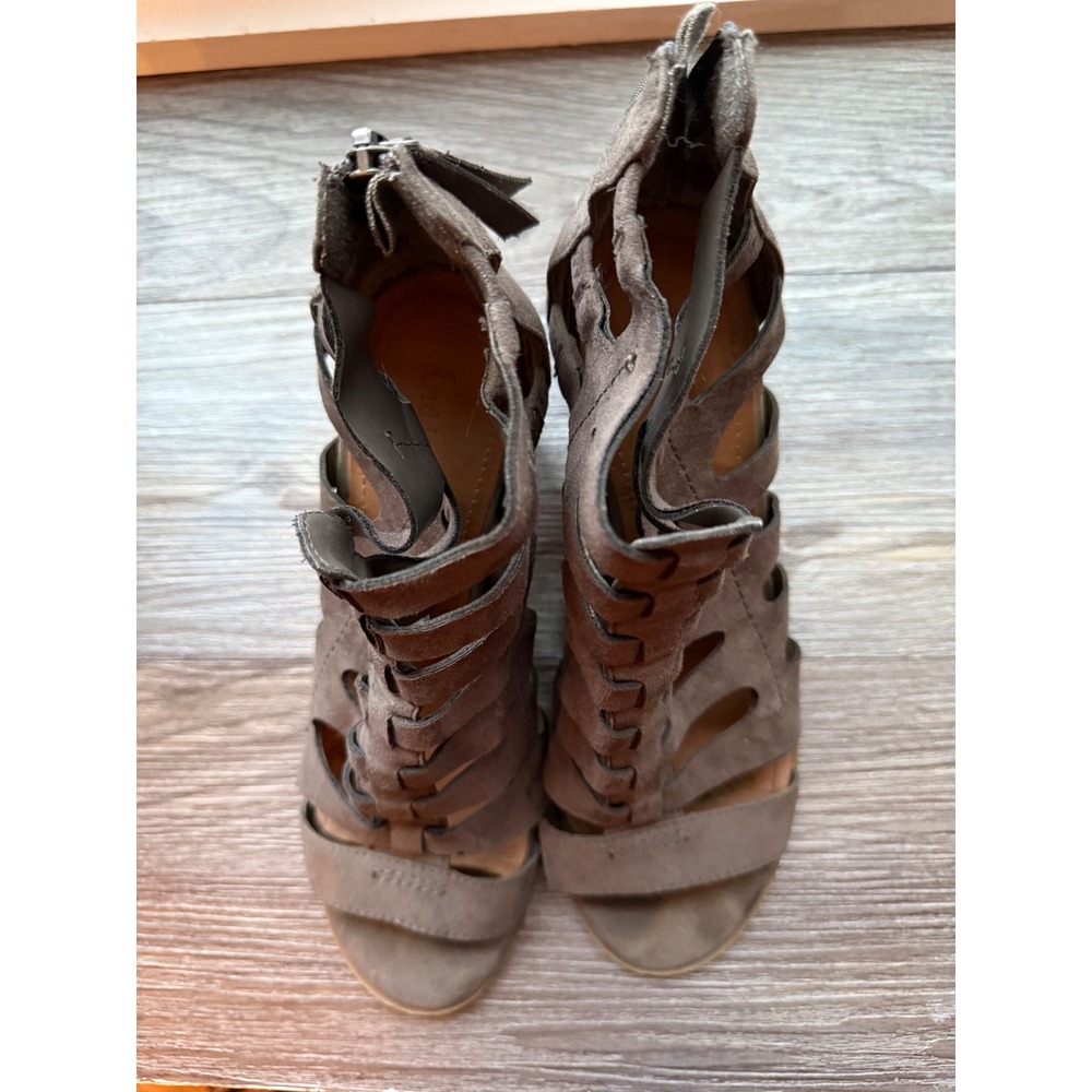 Indigo Rd Taupe Suede‎ Cage Gladiator Block Heel Sandals Womens 8.5M